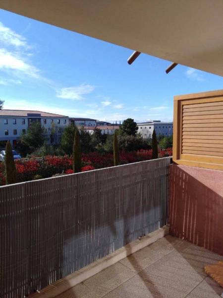 Appartement 2 pièces vendu à aix en provence avec terrasse garage à la Duranne